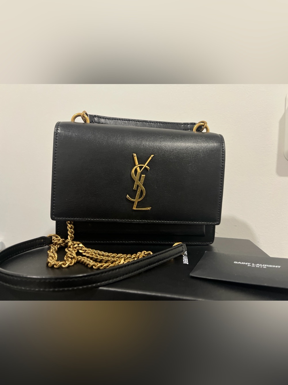 Saint Laurent Sunset Medium Shoulder Bag in Smooth Leather Black
